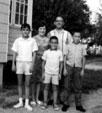 Léo Audet et sa famille en 1966 à Kapuskasing, Ont.